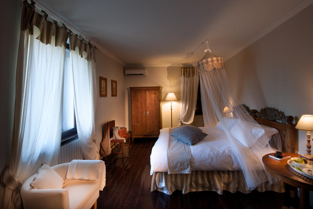 Buttrio Agriturismo Tra Le Vigne חדר תמונה